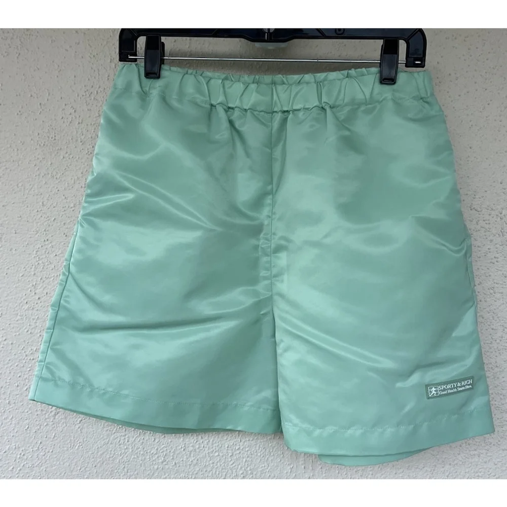 Sporty & Rich waist measurement